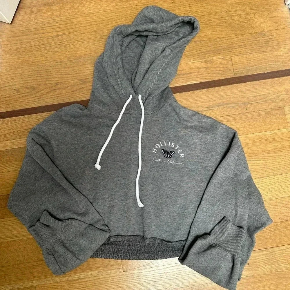 Hollister cropped hoodie duo - Picture 2 of 7